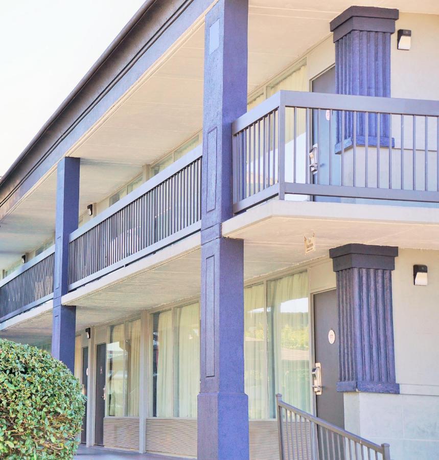 Hotel Elev8 Conroe Zewnętrze zdjęcie