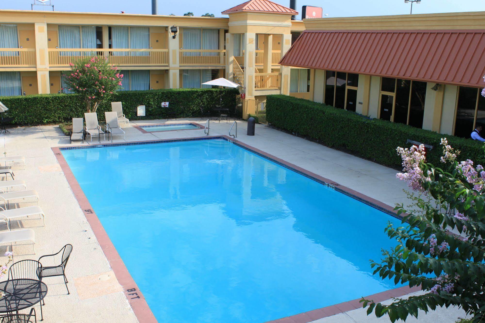 Hotel Elev8 Conroe Zewnętrze zdjęcie
