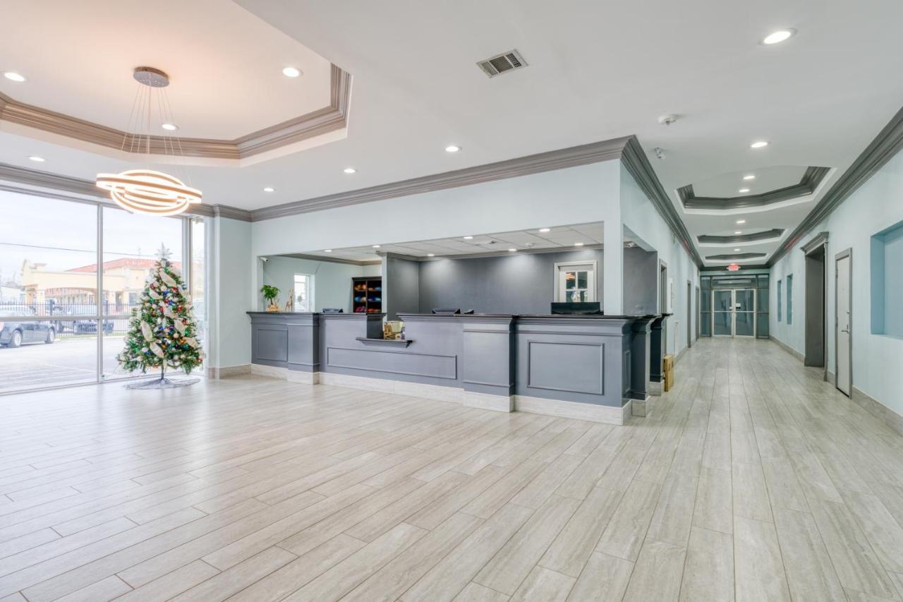 Hotel Elev8 Conroe Zewnętrze zdjęcie